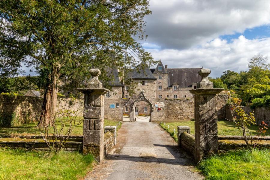 ホテル Manoir Du Stang La Forêt-Fouesnant エクステリア 写真