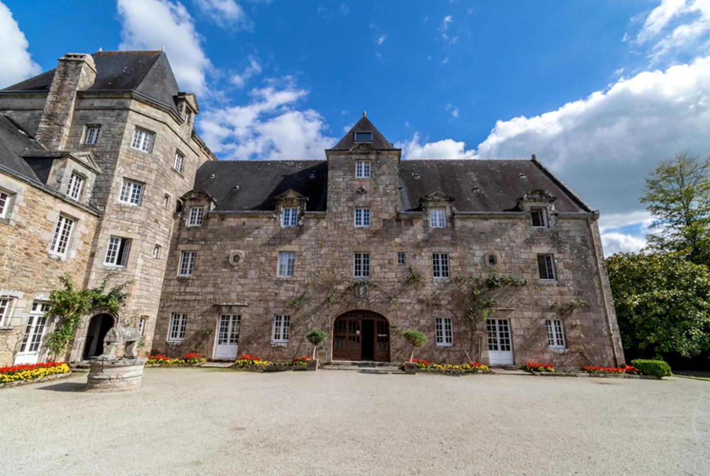 ホテル Manoir Du Stang La Forêt-Fouesnant エクステリア 写真